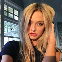 Elite female escorts Nicole provides outcall service in Las Vegas